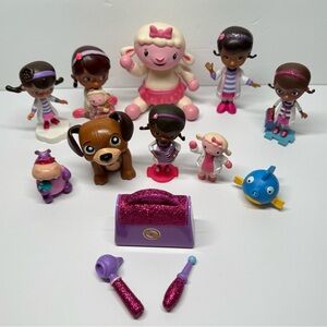 Disney Junior Doc McStuffins Toy Hospital Figures & Cake Topper Lot Doc Lambie